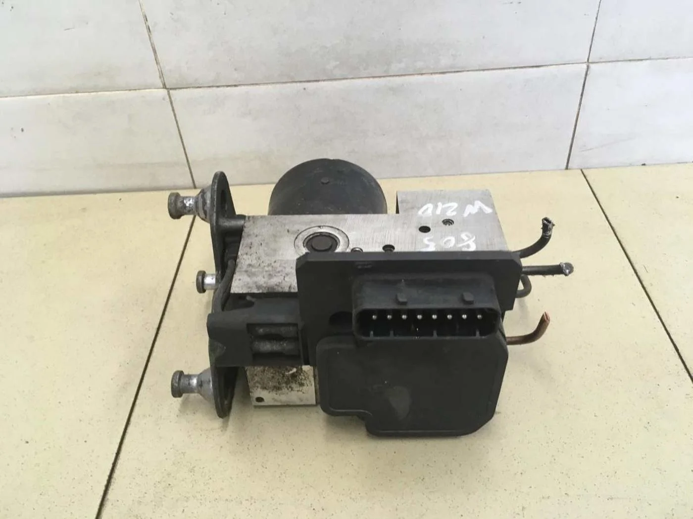 Блок ABS (насос) W210 E-Klasse 1995-2000