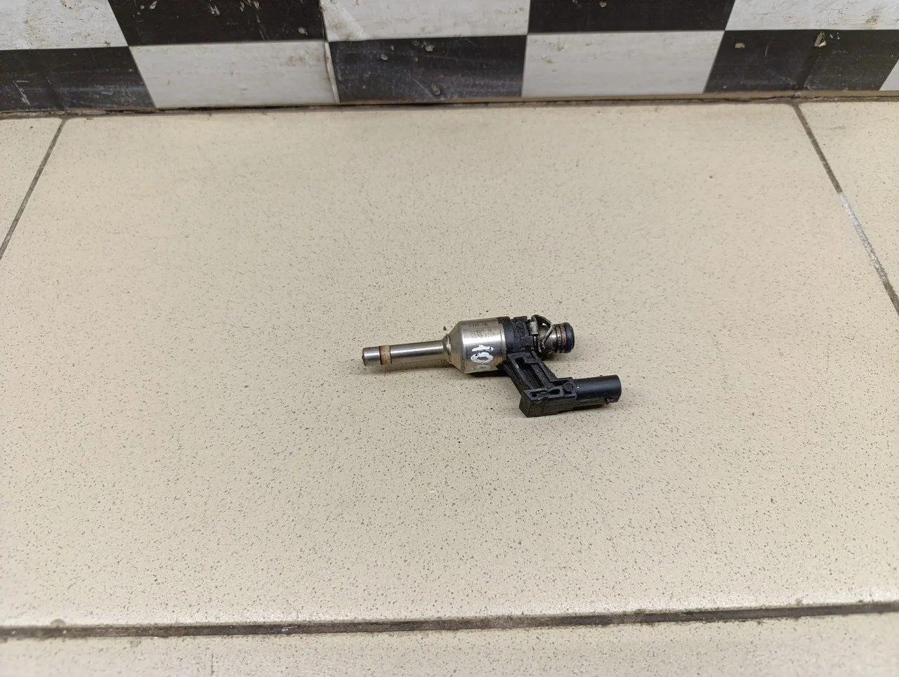 Форсунка инжекторная электрическая Yeti 2009>