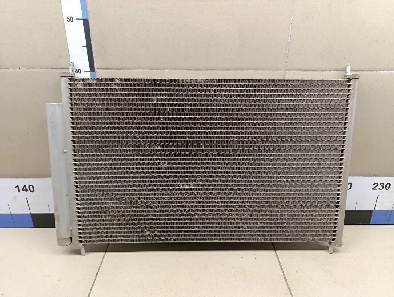 Радиатор кондиционера (конденсер) Corolla E15 2006-2013