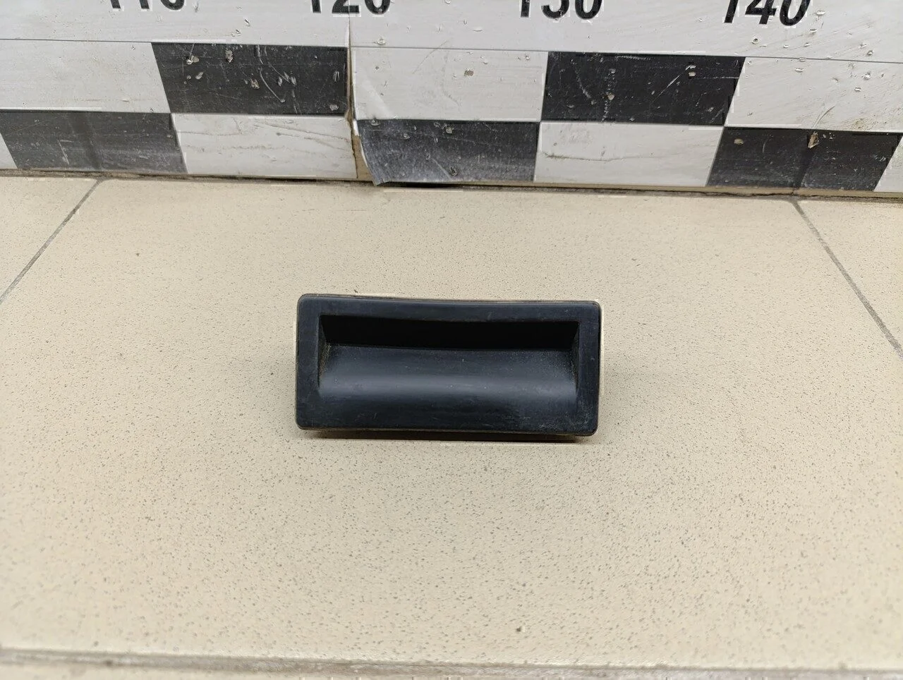 Кнопка открывания багажника Passat [B6] 2005-2010