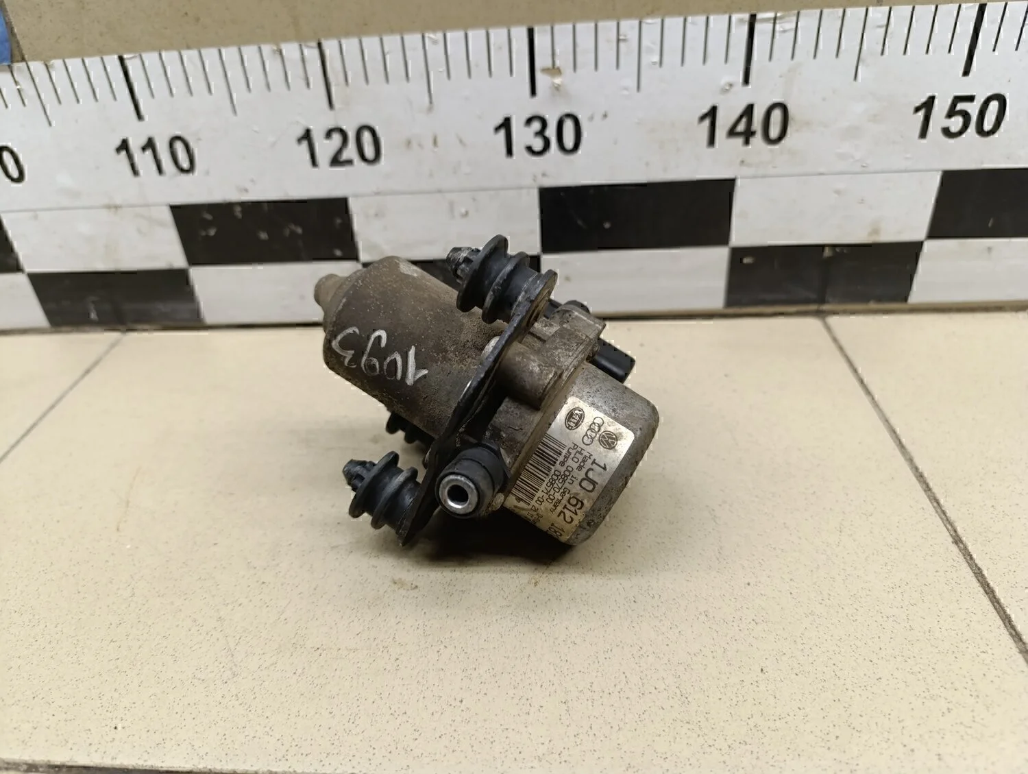 Насос вакуумный A3 (8L1) 1996-2003