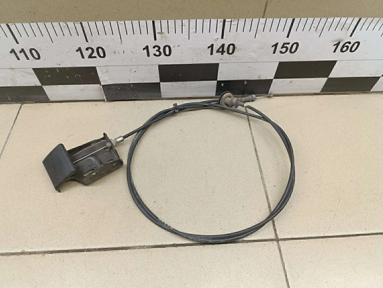 Трос открывания капота Almera Classic (B10) 2006-2013