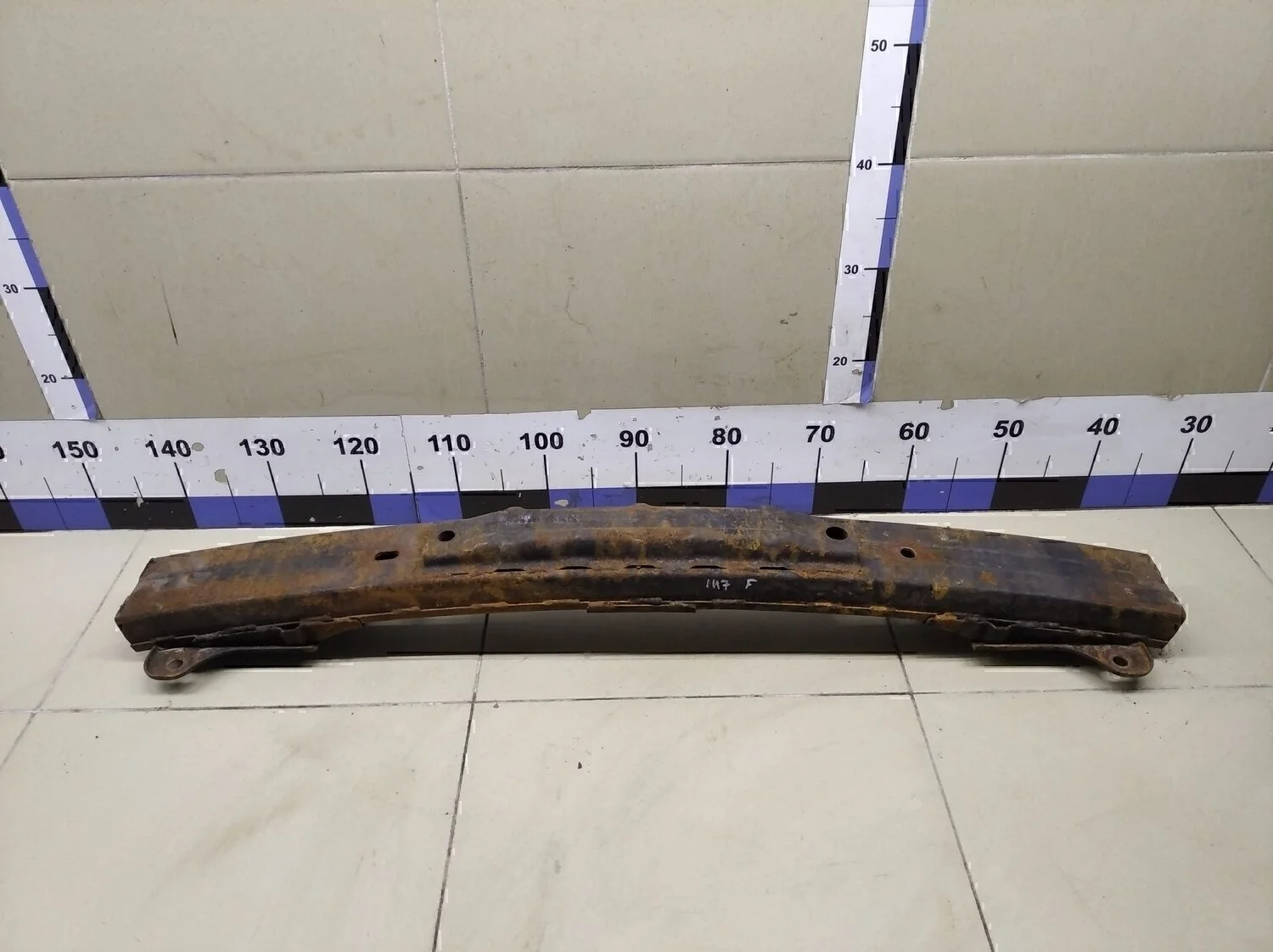 Усилитель переднего бампера Sorento 2003-2009