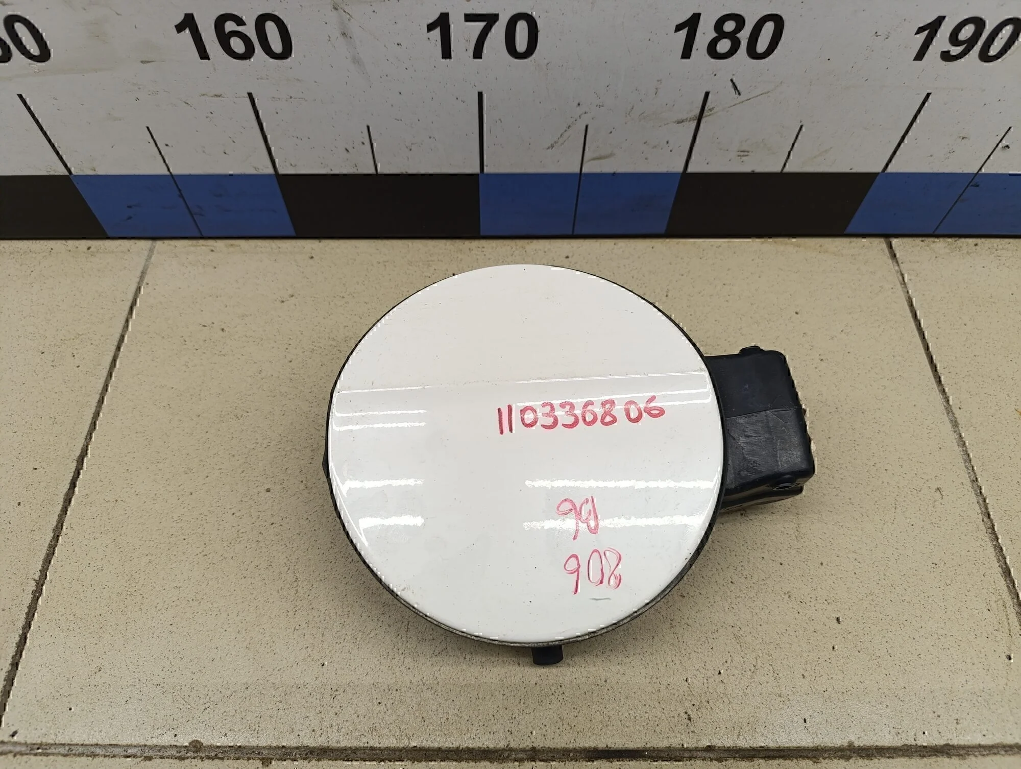 Лючок бензобака Passat [B6] 2005-2010