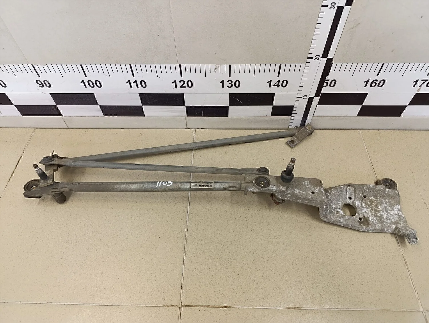 Трапеция стеклоочистителей Focus I 1998-2004