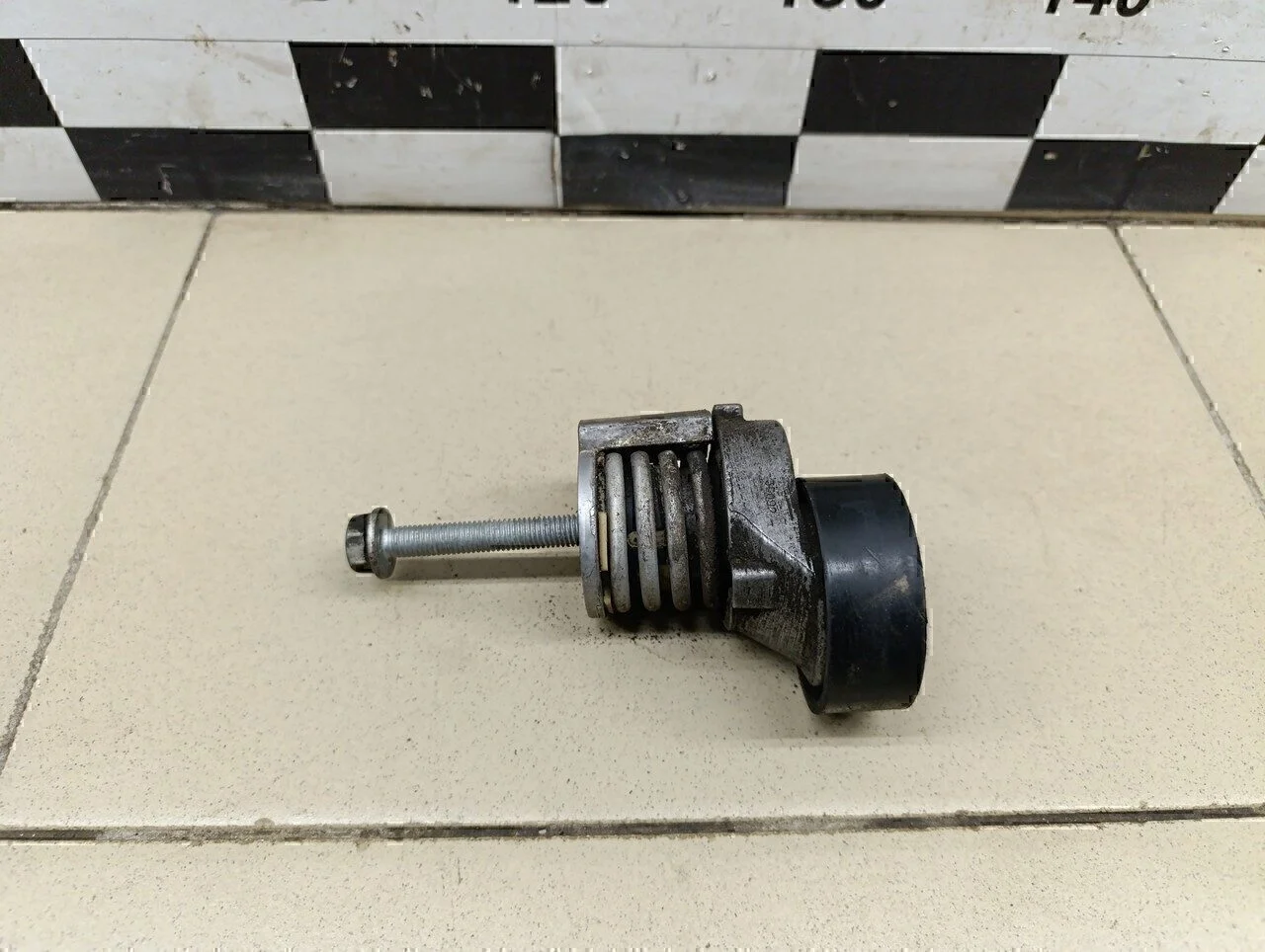 Натяжитель ремня Passat [B6] 2005-2010