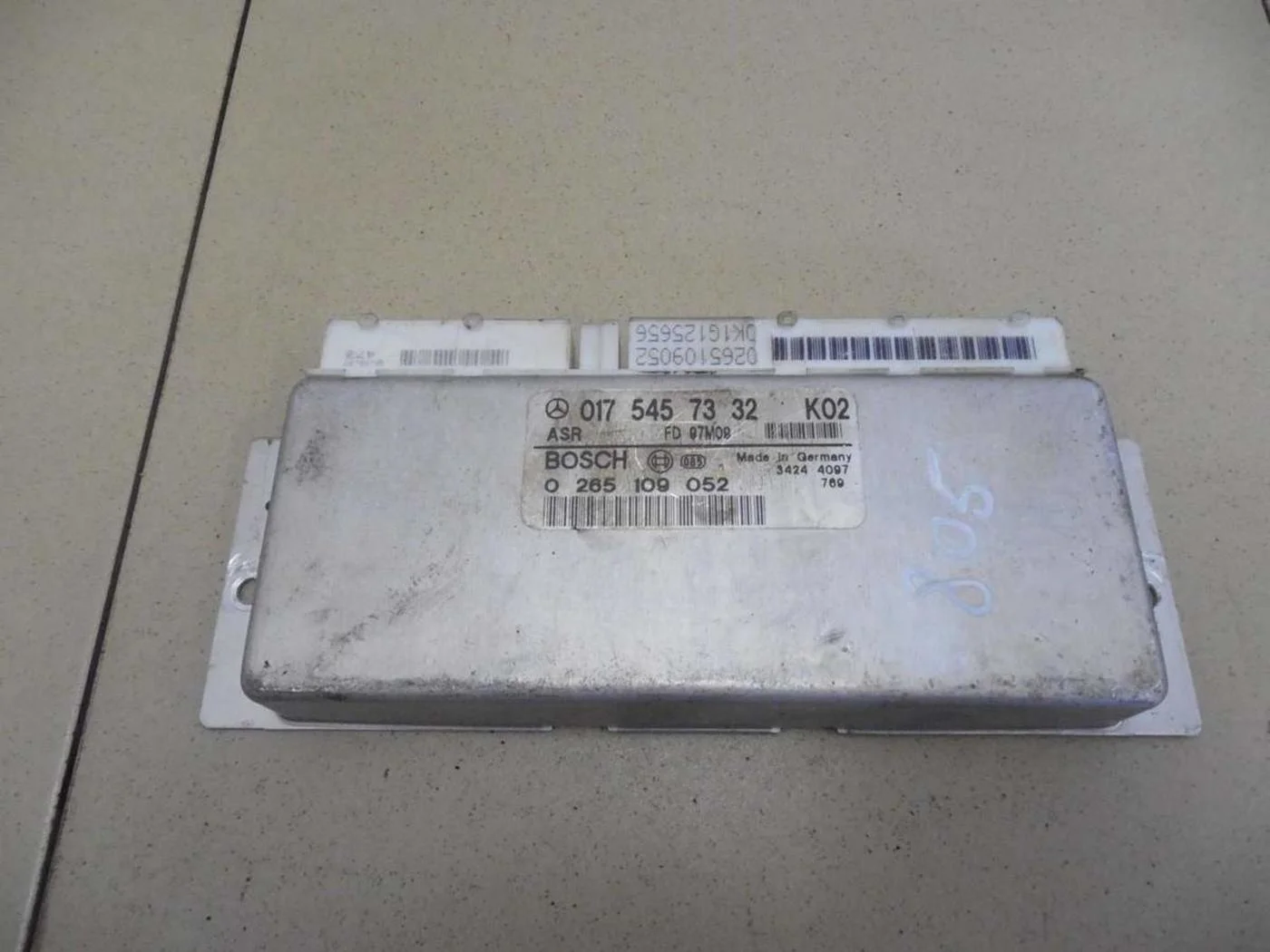 Блок управления ABS W202 1993-2000