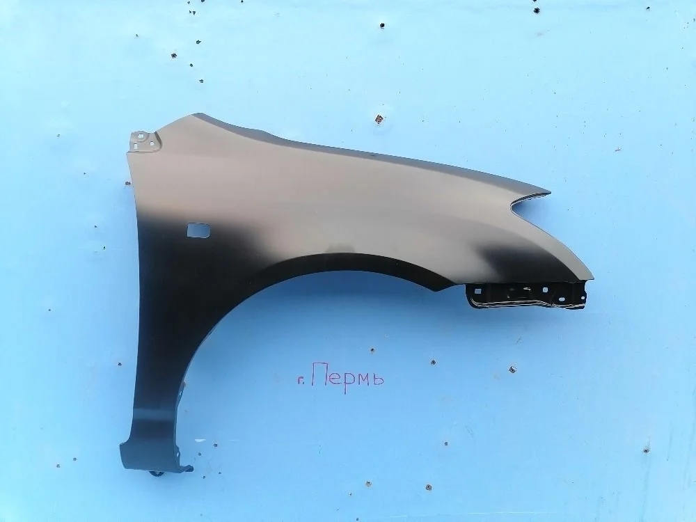 Крыло переднее правое Toyota Corolla IX (2000—2004) 5381113090