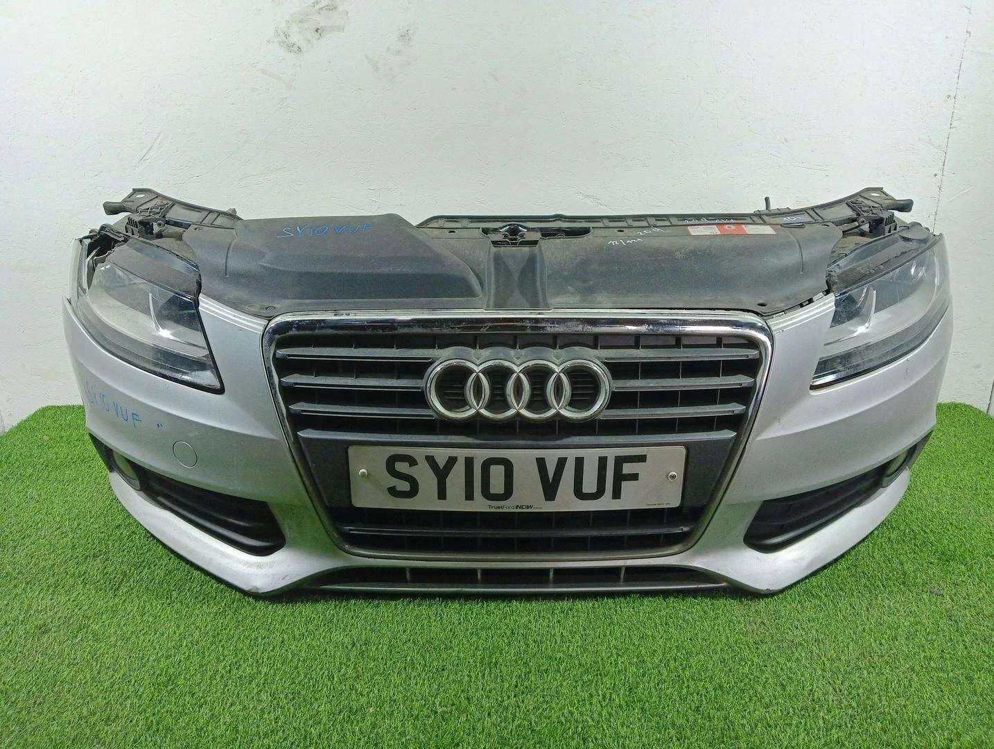 передняя часть (ноускат) в сборе Audi A4 2.0 дизель 2010