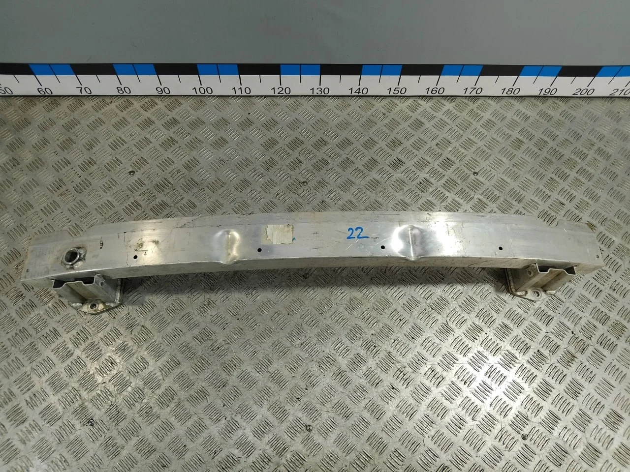 [Б/У] Усилитель заднего бампера G11/G12 [Код: 00613501 ]