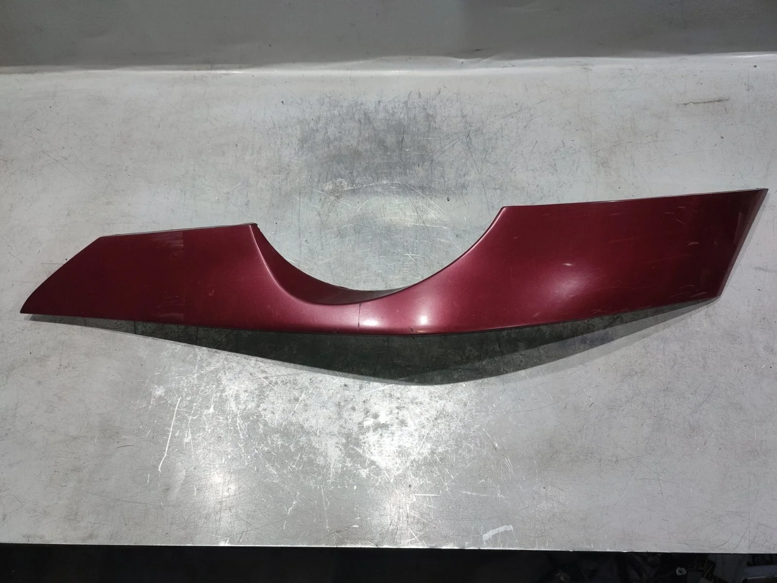 Молдинг под фарой (ресничка) Ssang Yong Actyon 2007 C100