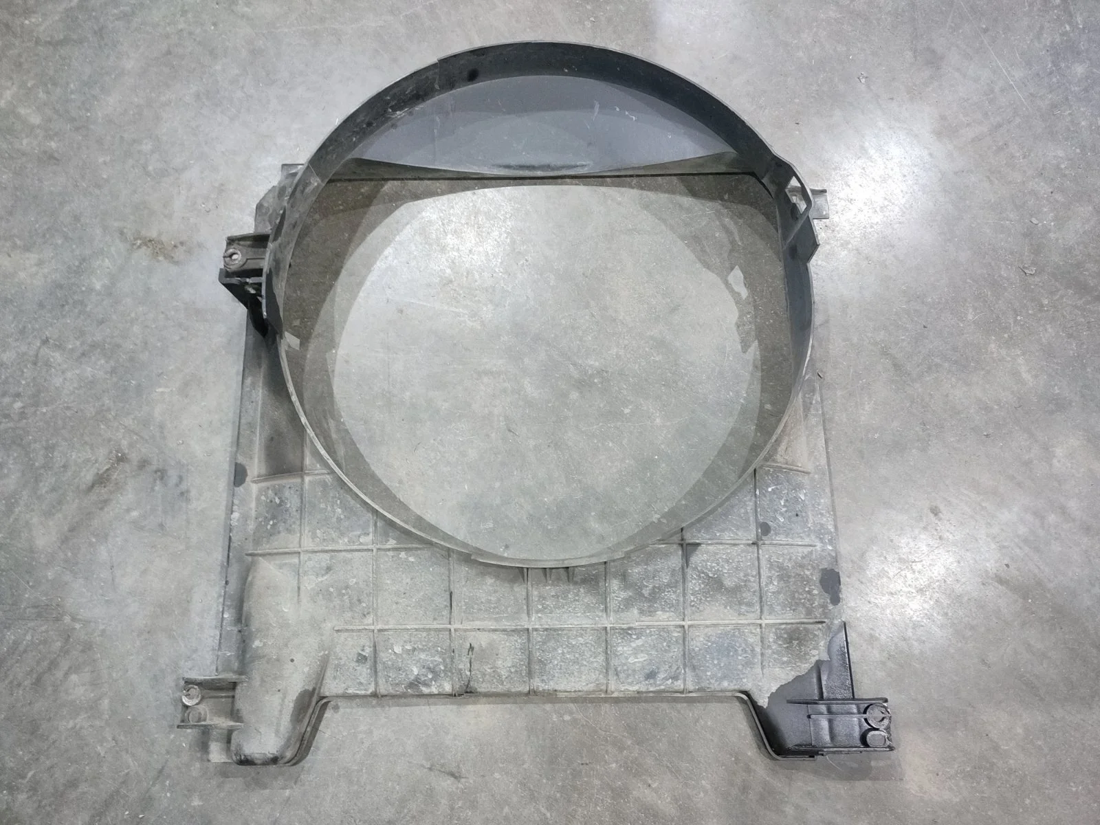 Диффузор Ssang Yong Actyon 2007 C100