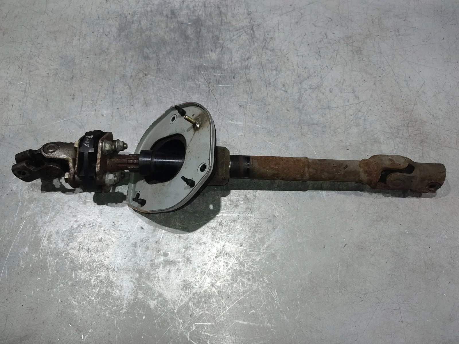 Кардан рулевой Ssang Yong Actyon 2007 C100