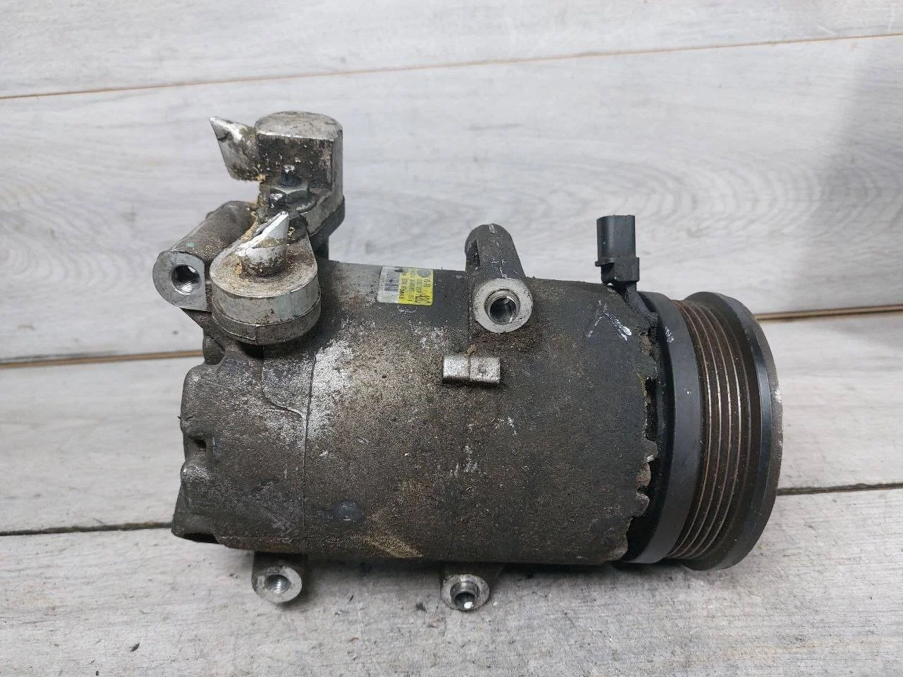 компрессор кондиционера Ford Focus 2