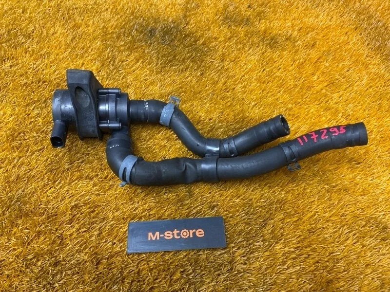 Помпа дополнительная Volkswagen Passat Cc 2010 1K0965561J B6/358 CCZB