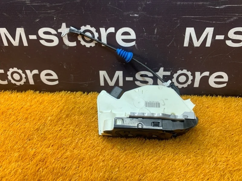 Замок двери Volkswagen Passat Cc 2010 5N0839016D B6/358 CCZB, задний правый