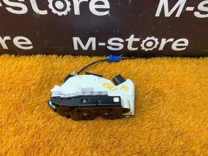 Замок двери Volkswagen Passat Cc 2010 5N0839015D B6/358 CCZB, задний левый