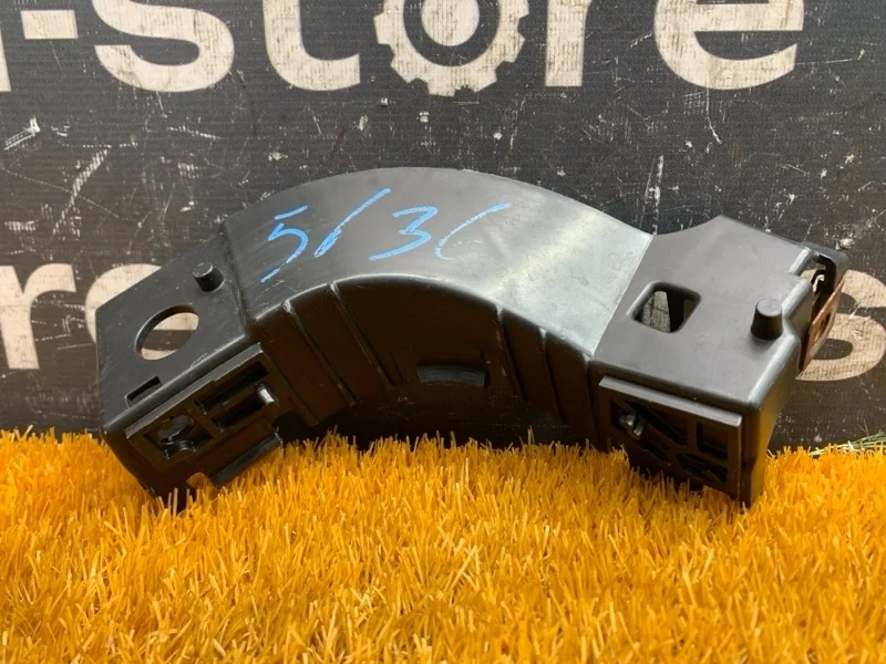 Крепление бампера Land Rover Freelander 2010 6H5216F072AF L359 B6324S, переднее левое