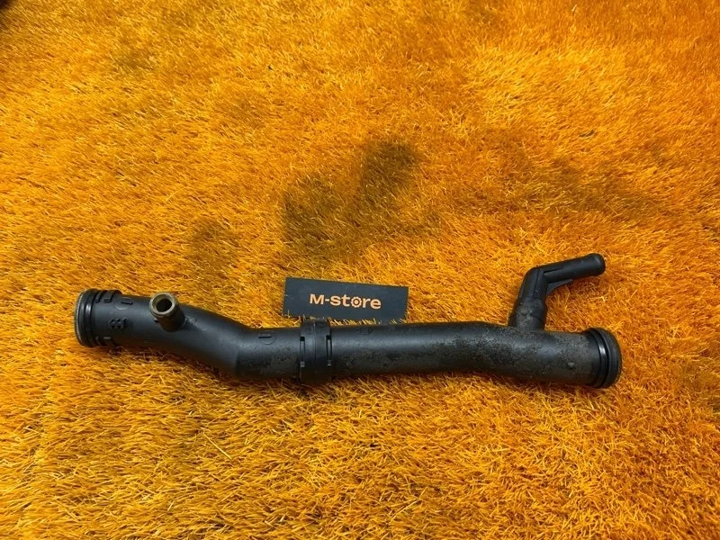 Патрубок системы охлаждения Volkswagen Tiguan 2013 03C121065F 5N CTHA