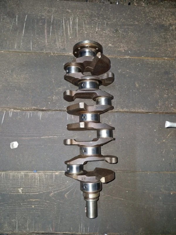 Коленвал Peugeot 307 2004 3H