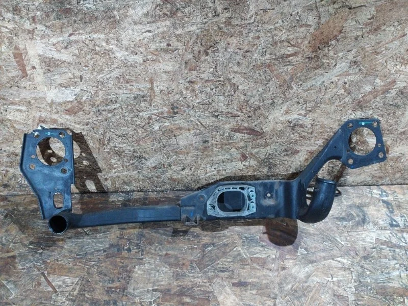 Поперечина (усилитель металлический) Audi A4 2006 8ED