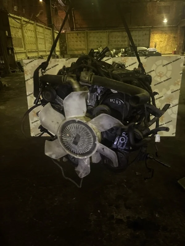 Двигатель Mitsubishi Montero 6G75 V60-V70 6G75 3.8