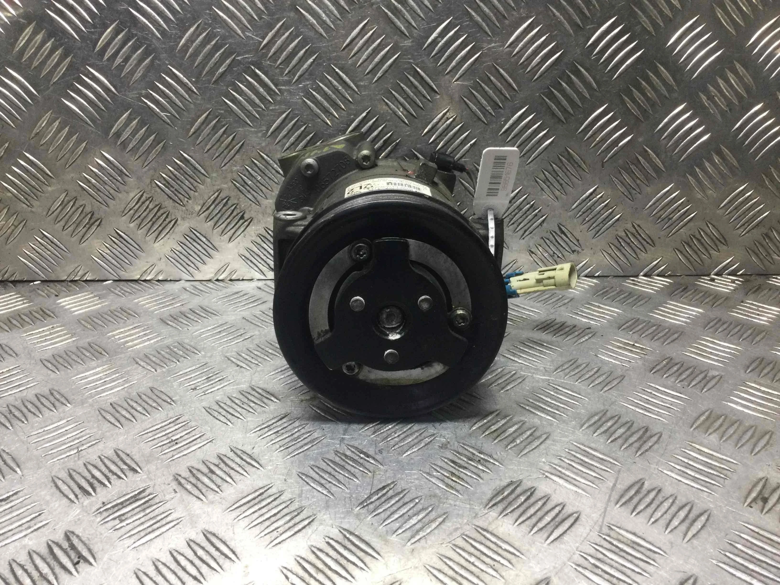 Компрессор кондиционера Opel Astra Astra J 2009-2015 бензин 1.4 T Механика Седан