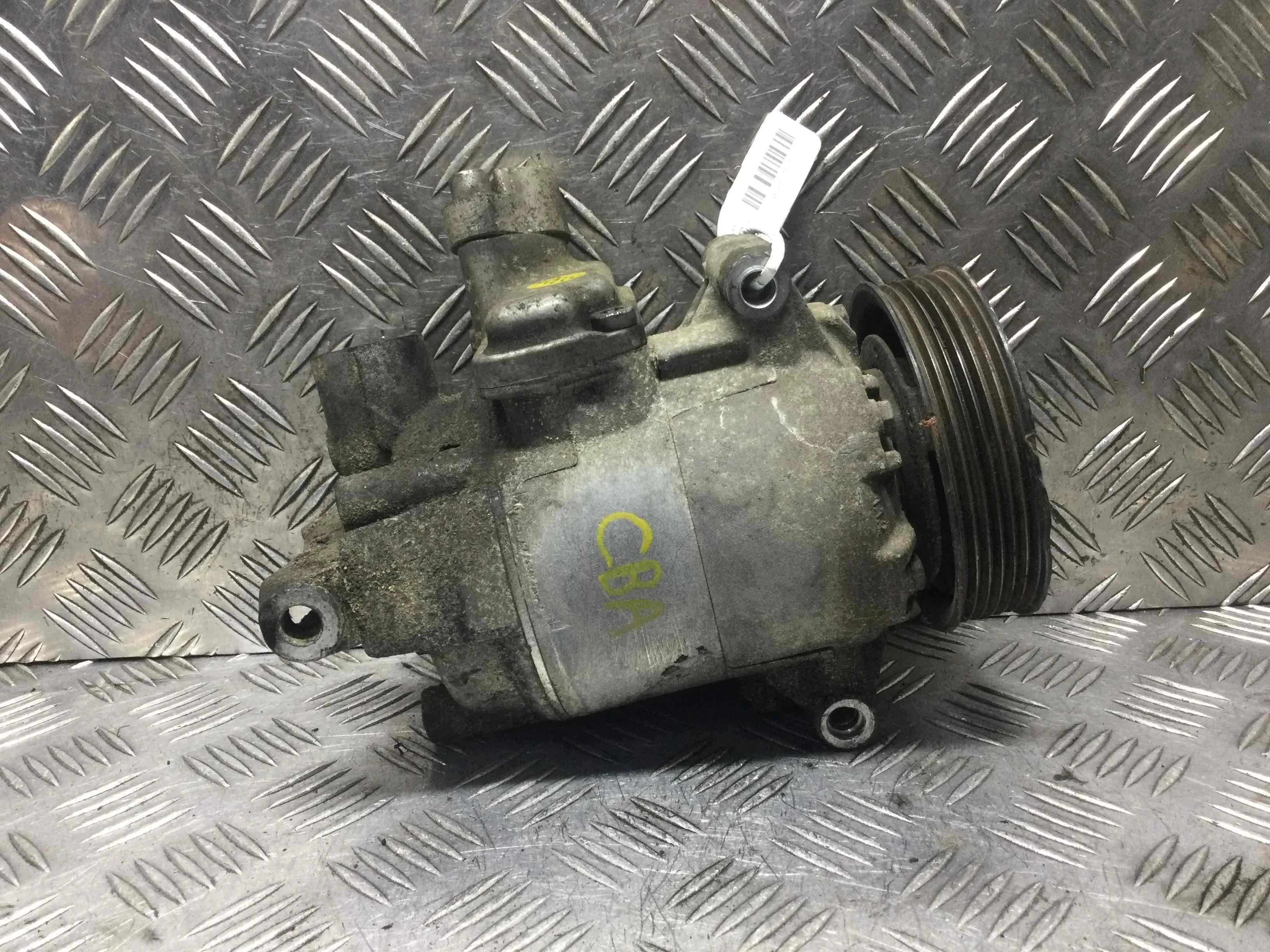 Компрессор кондиционера Volkswagen Passat B6 (2005-2010) дизель 2.0 TDI DSG Седан