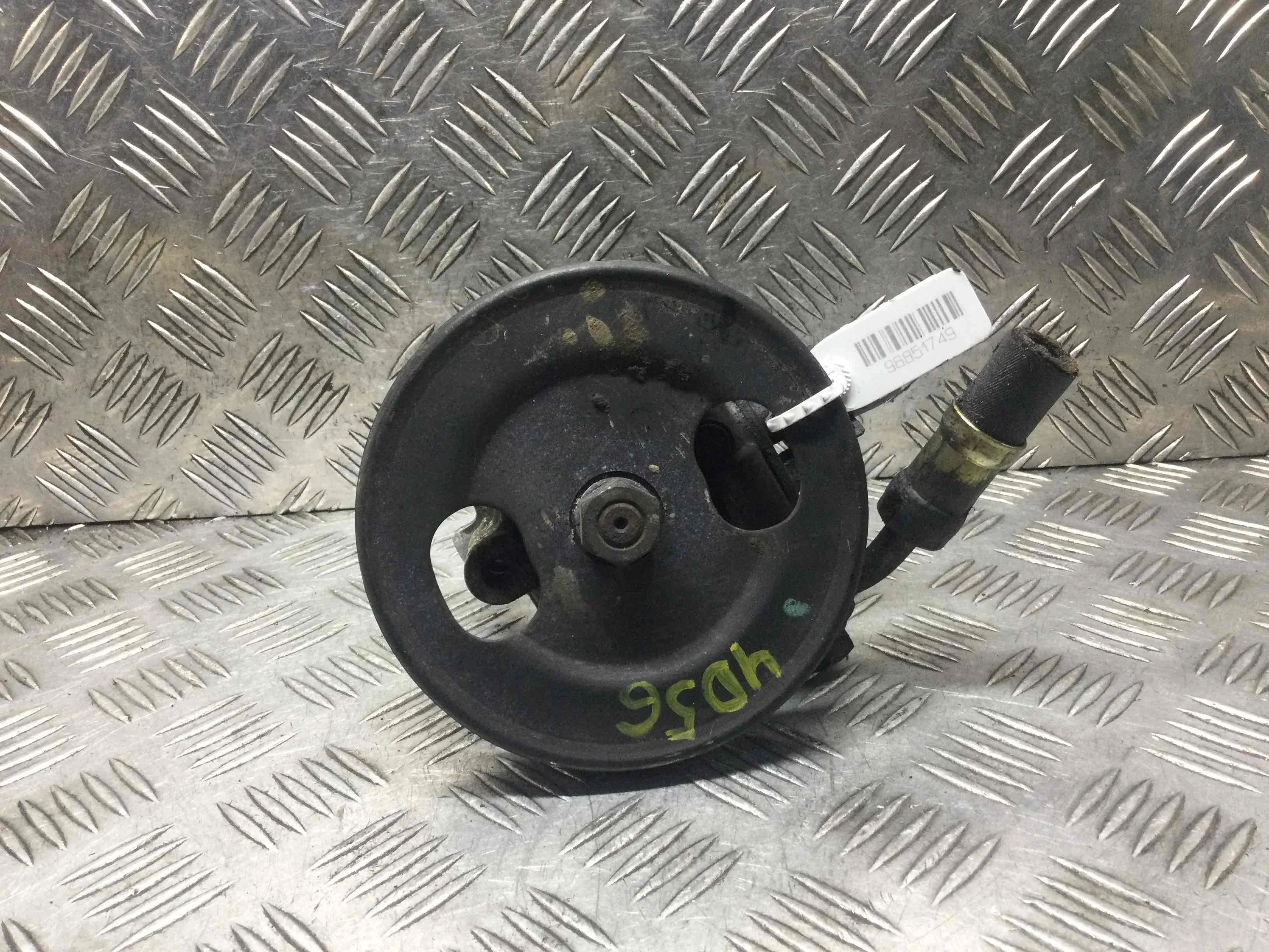 Насос гидроусилителя руля Mitsubishi L200 L200 IV 2005 - 2015 дизель 2.5 TD Механика Внедорожник