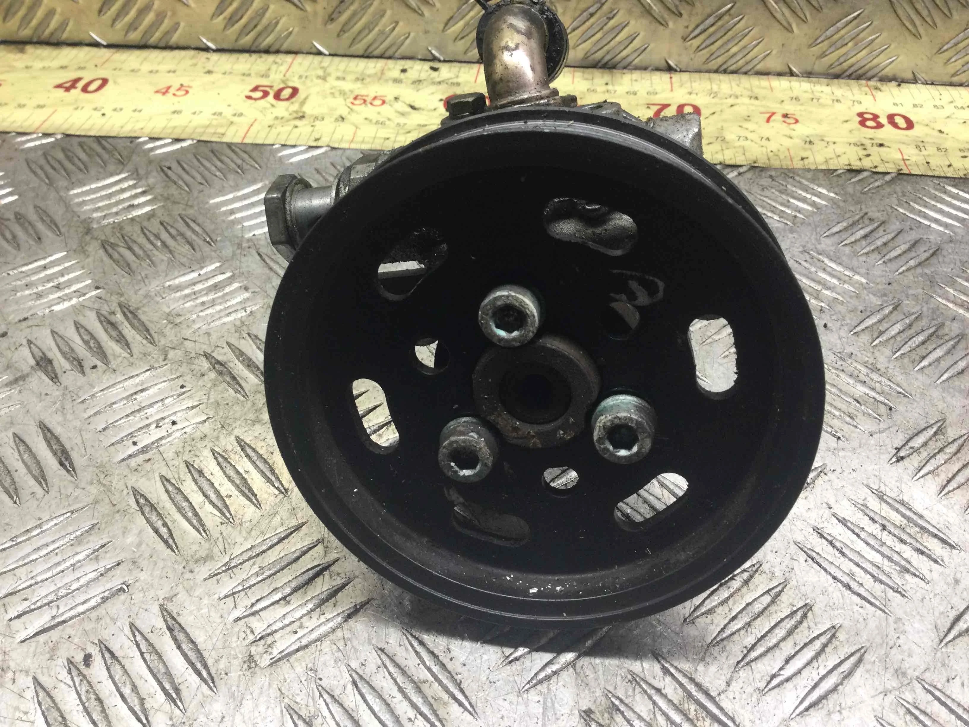 Насос гидроусилителя руля Volkswagen Bora Bora (1J) 1998 - 2005 дизель 1.9 TDI Механика Седан