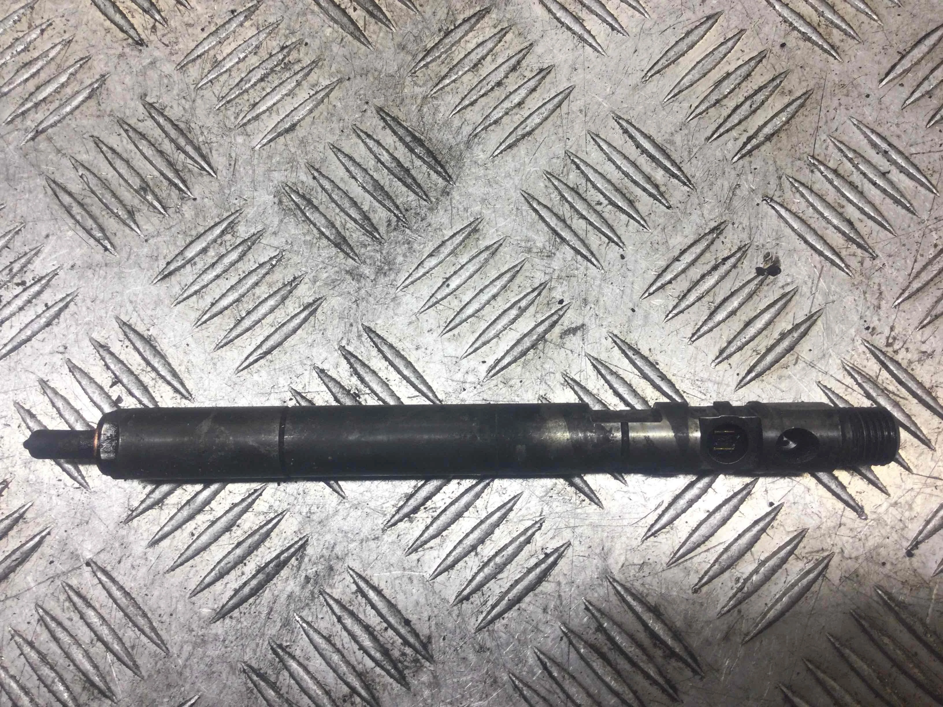 Форсунка Mercedes C-klasse W204/S204 (2007-2012) дизель 2.2 CDI Автомат Седан