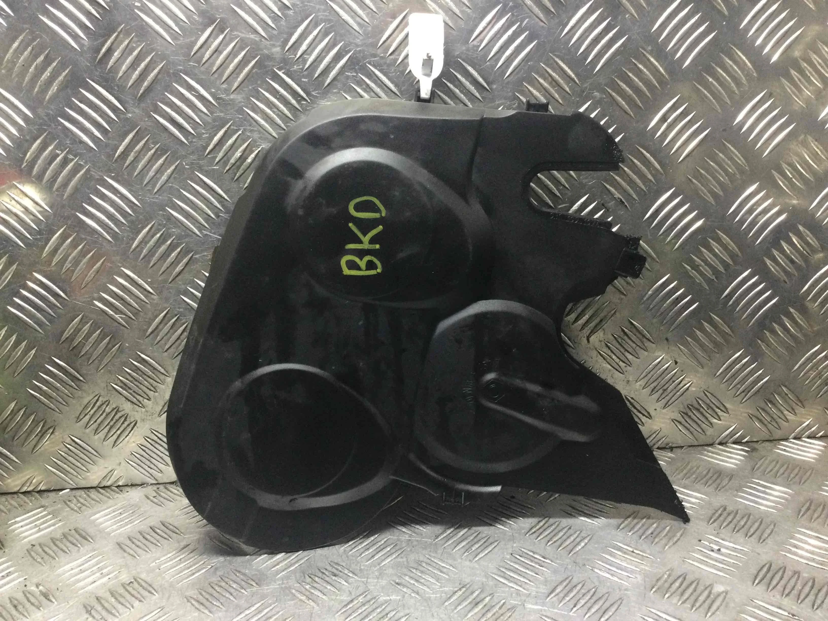 Защита (кожух) ремня ГРМ Volkswagen Golf 5 поколение (2004-2009) дизель 2.0 TDI Механика Х/б