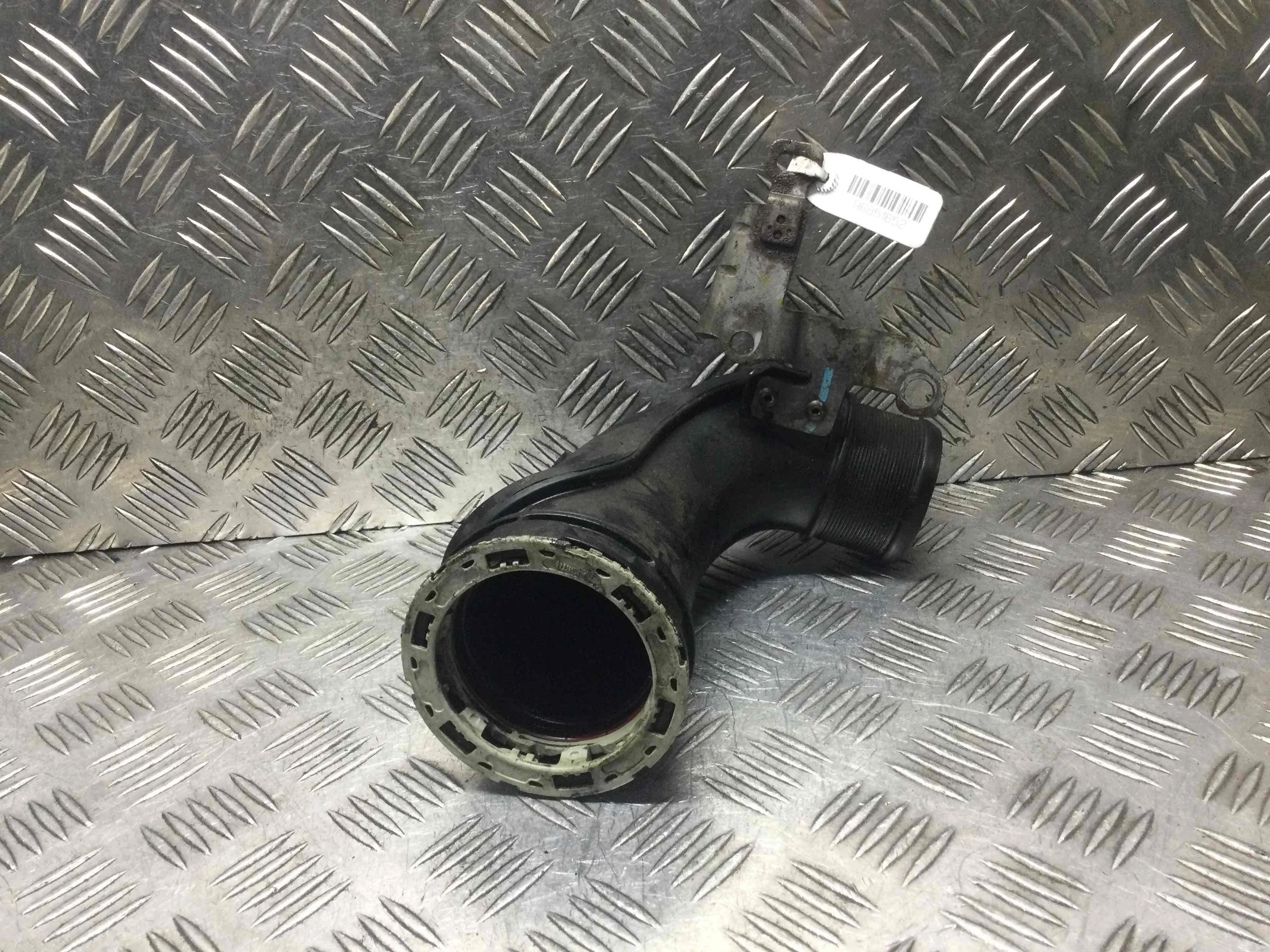 Патрубок впускного коллектора Opel Antara 1 поколение (2006-2011) дизель 2.2 CDI Автомат