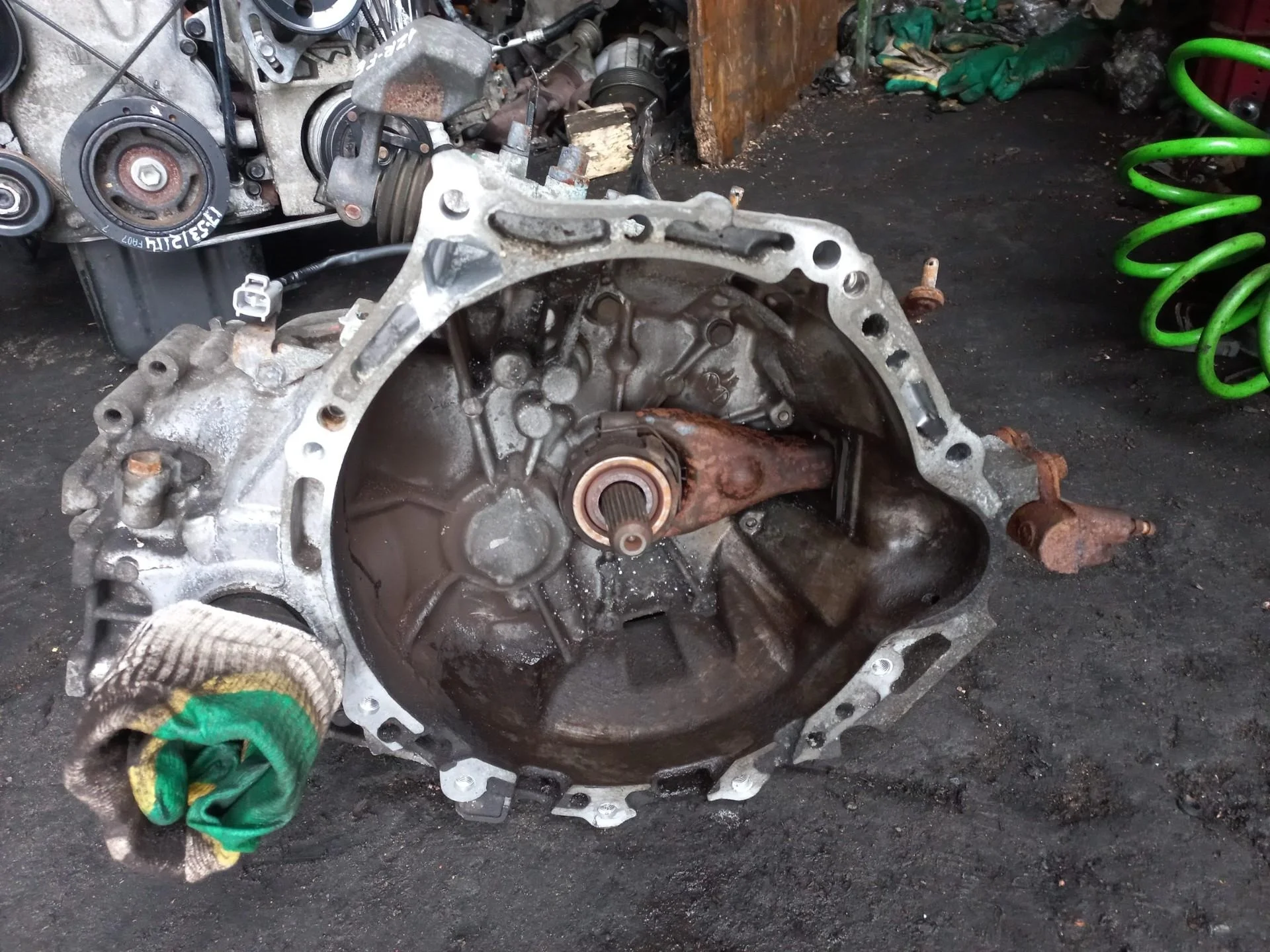 КПП (Коробка передач механическая) 1ZR-FE Toyota Corolla E100 0.0 0