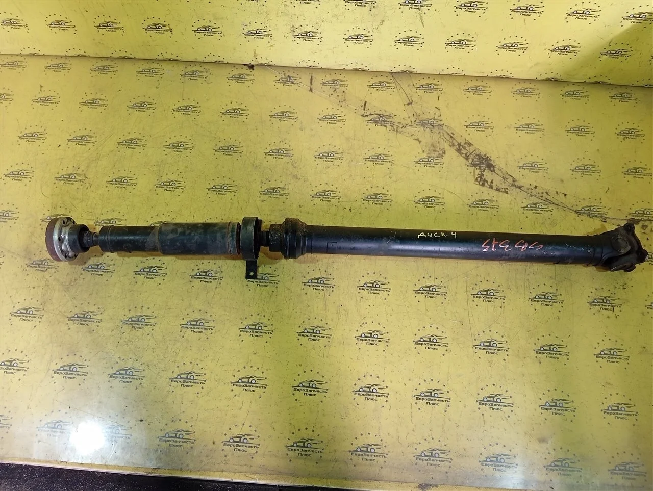 Карданный вал Land Rover Discovery 4 LR037027 L319, задний