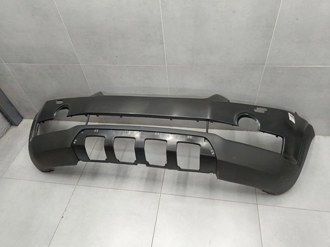 Бампер передний для Chevrolet Captiva C100 2007-2010