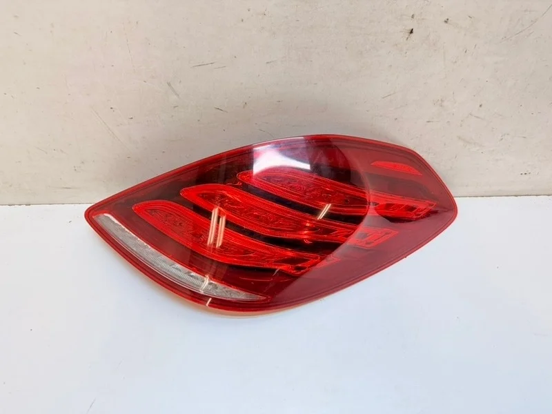 Фонарь Mercedes-Benz -Class 2013-2017 W222