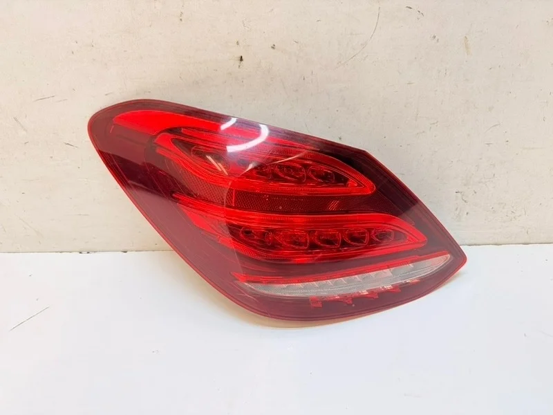 Фонарь Mercedes-Benz -Class 2014—2018 W205