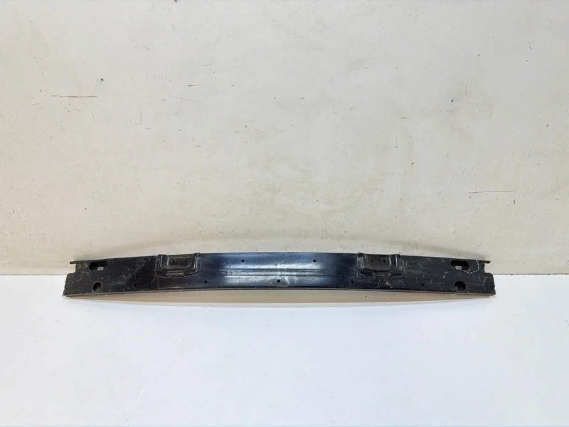 Усилитель бампера Toyota Rav4 2015-2019 40