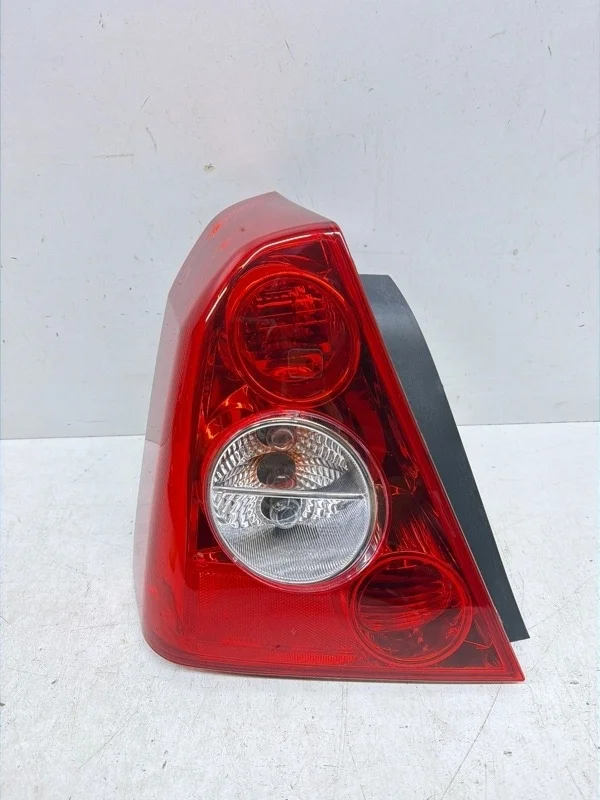 Фонарь Chery Fora 2006-2010 A21