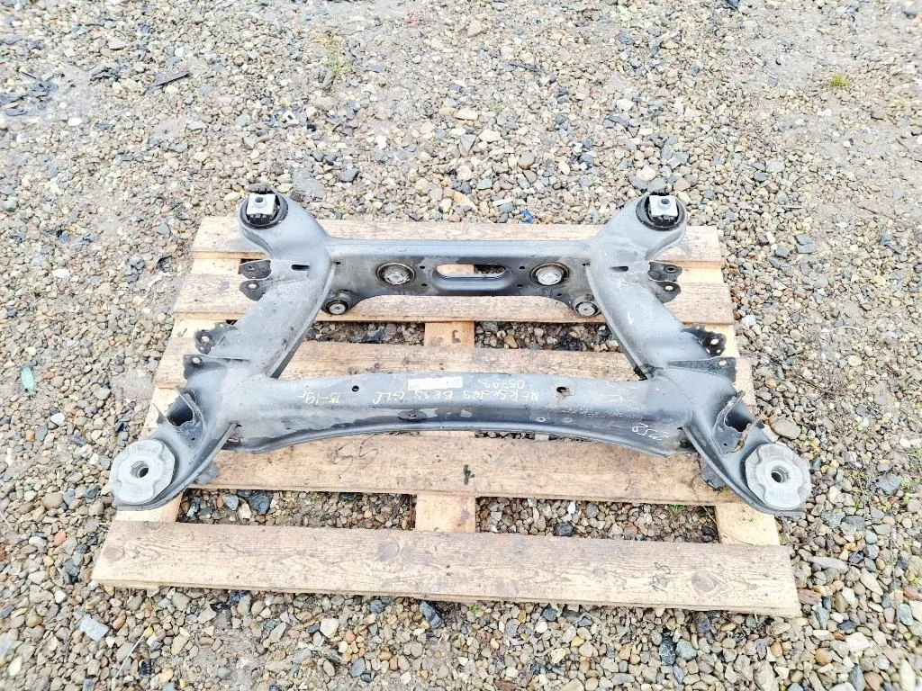 Балка задняя Mercedes-Benz GLC-Class X253