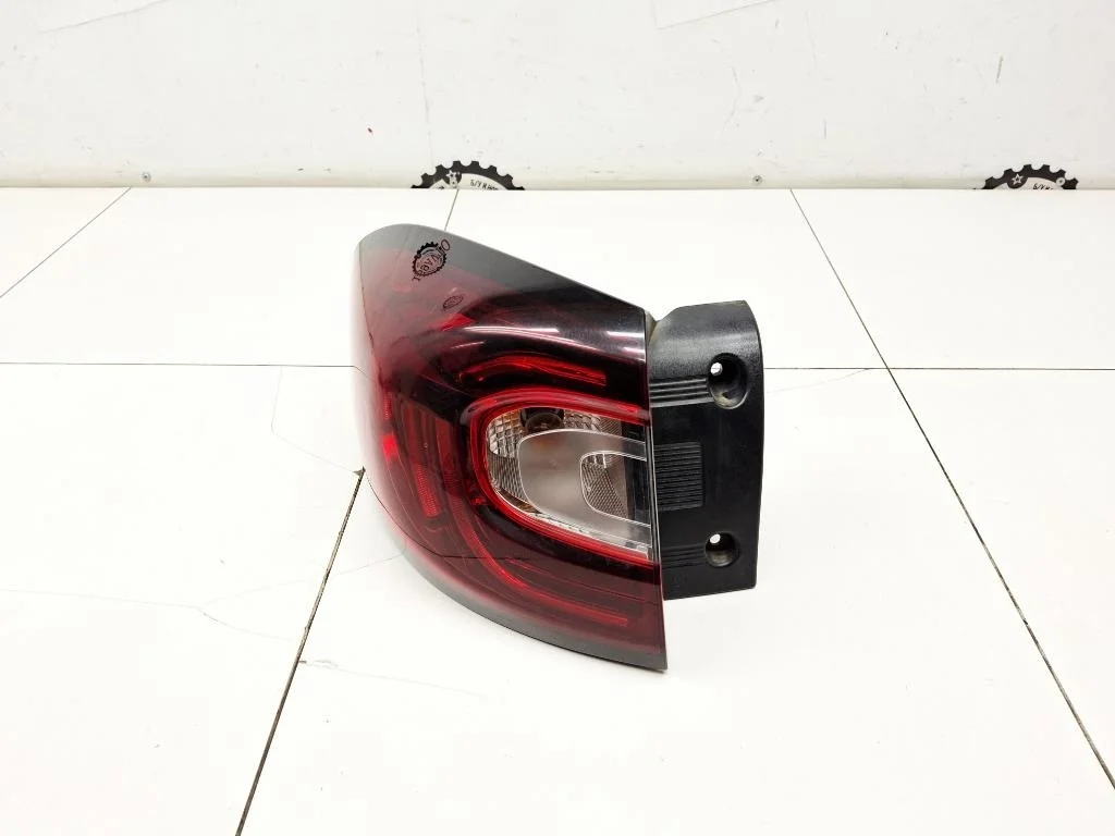 Фонарь задний наружный левый Renault Kaptur 2020