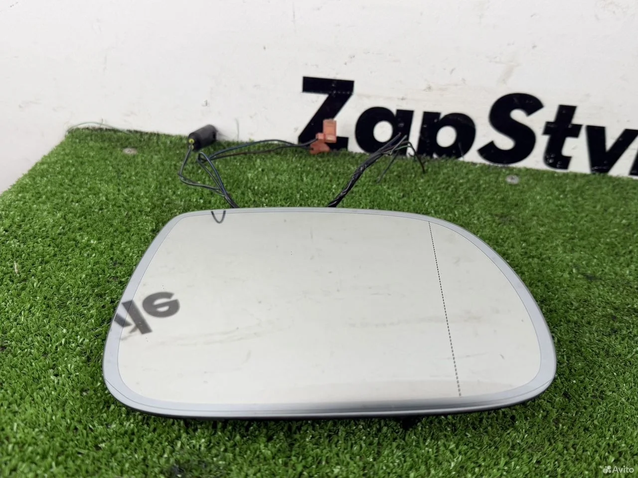 Зеркальный элемент правый audi q5 8r монохром