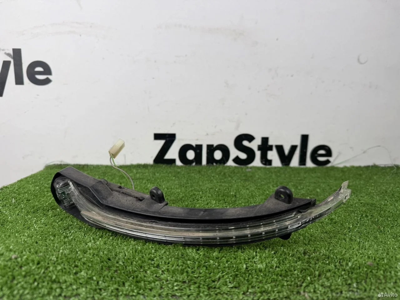 Поворотник в зеркало левый audi q5 8r