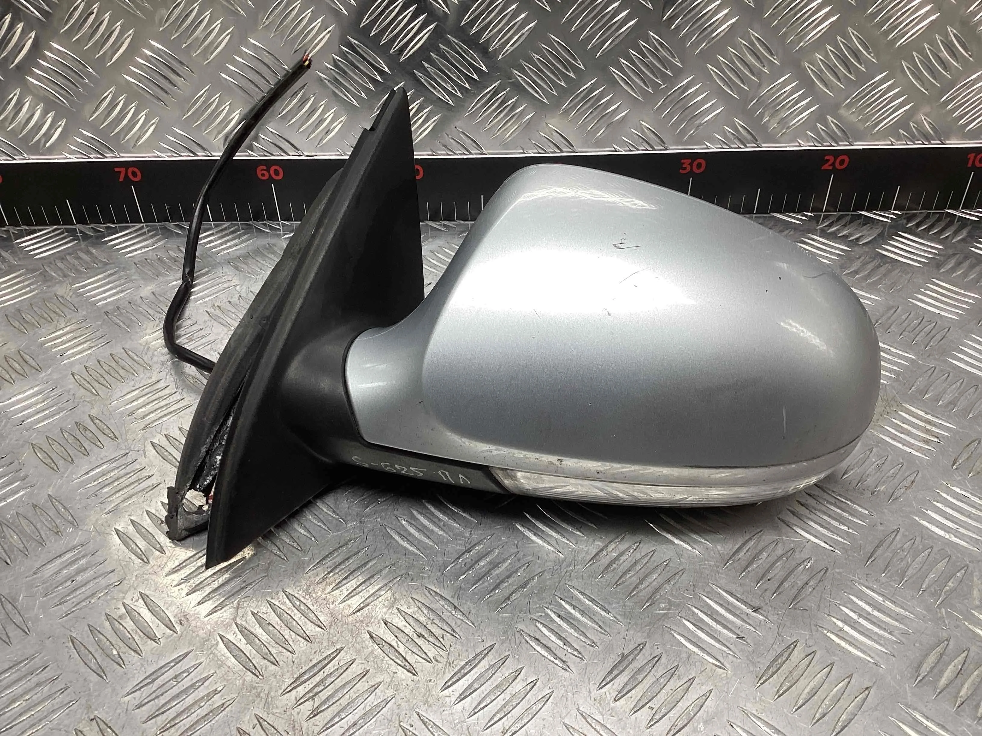 Зеркало наружное левое Volkswagen Passat Passat B6 (3C) 2005-2010 2006 2,0 Дизель АКПП Универсал.