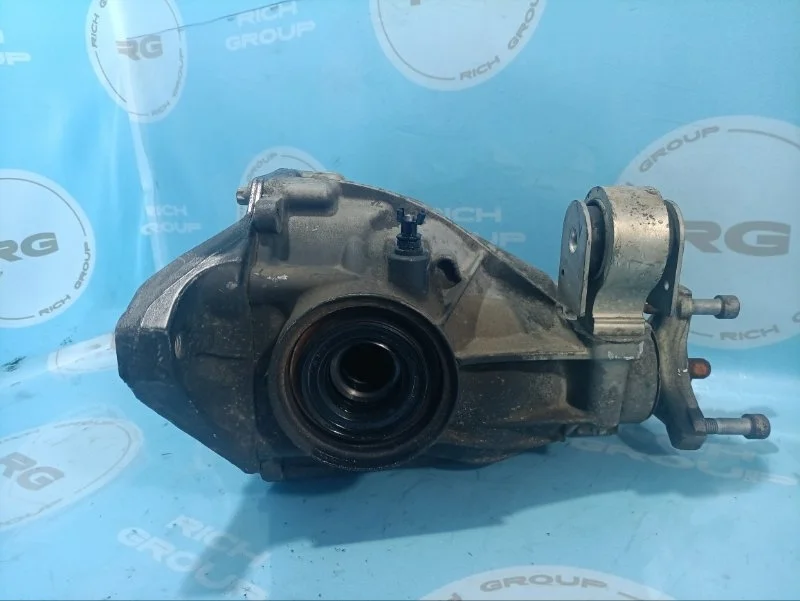 Редуктор Mercedes-Benz C-Class 2015 A2053501200 W205 OM 651 DE 22 LA