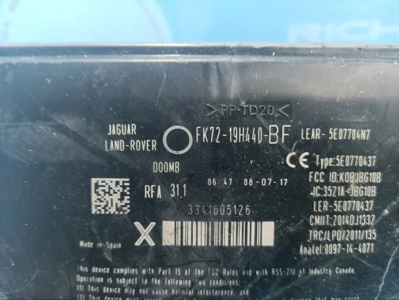 Блоки разные Land Rover Discovery Sport 2016 FK7219H440BF L550 204DT