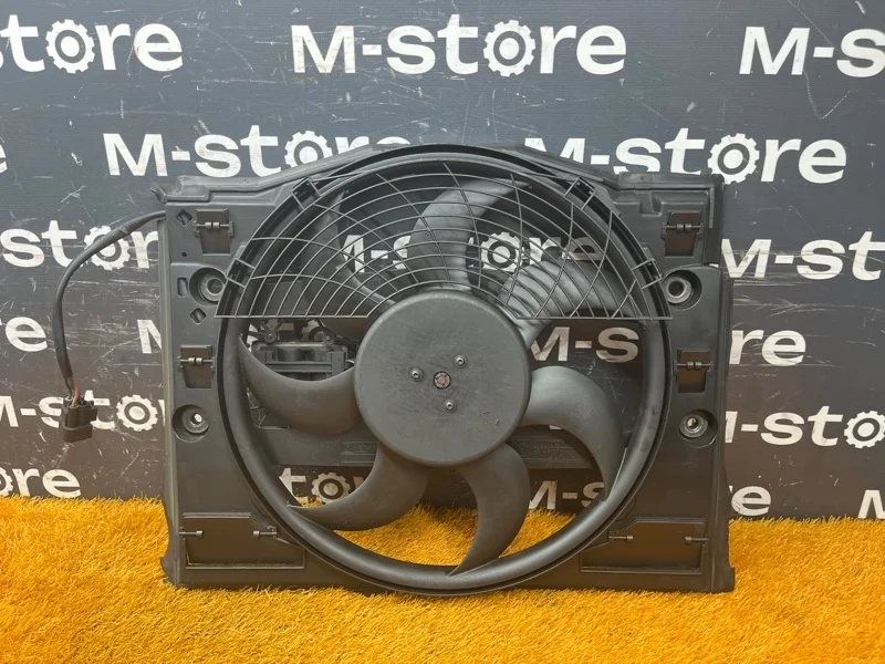 Вентилятор радиатора Bmw 3-Series 2000 64546905076 E46 M54B22 (226S1)