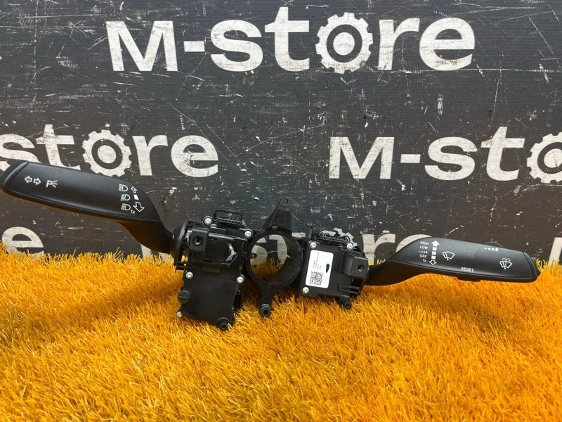 Блок подрулевых переключателей Audi A4 2012 4G0953502T B8/8K CDNB