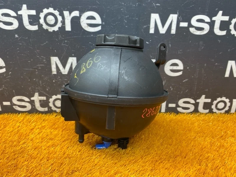 Бачок расширительный Bmw X3 2012 17138616418 F25 N20B20A